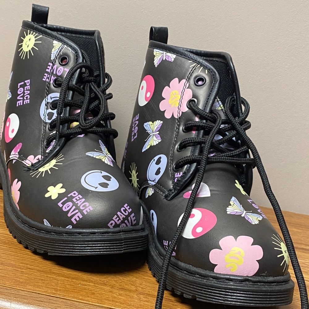 Kids Peace Love Floral Boots